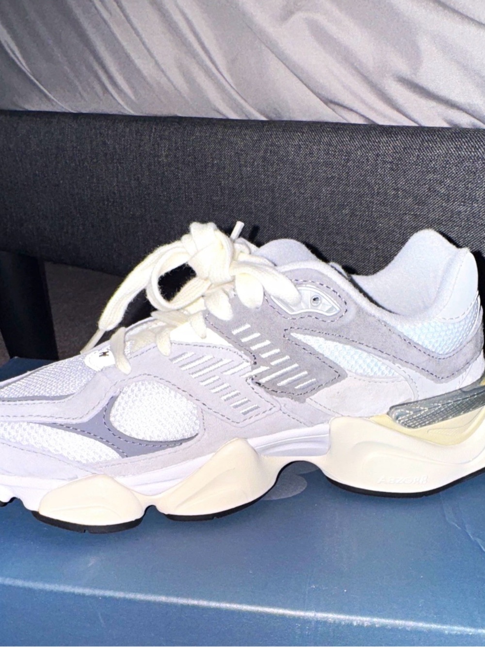 New Balance 9060 Rain Cloud Men's 4 Women's 5.5 New With Box